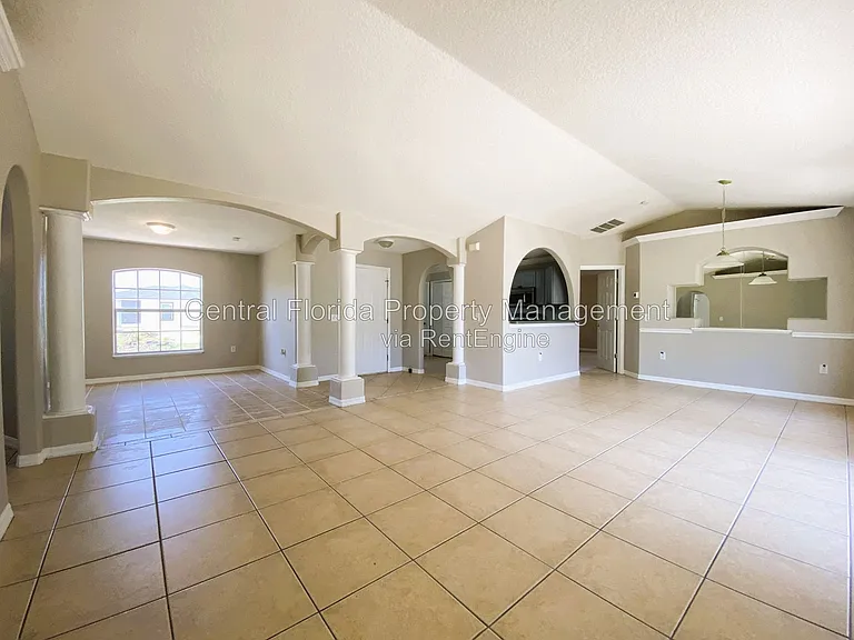 311 Baccarat Ct — Photo 4