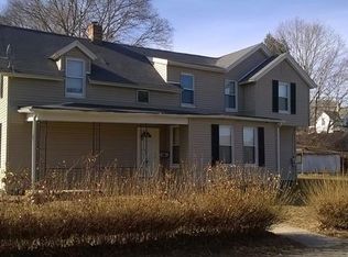 33 Quarry St, Norwich, CT 06360