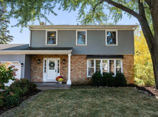 10125 Goodrich Cir, Bloomington, MN 55437