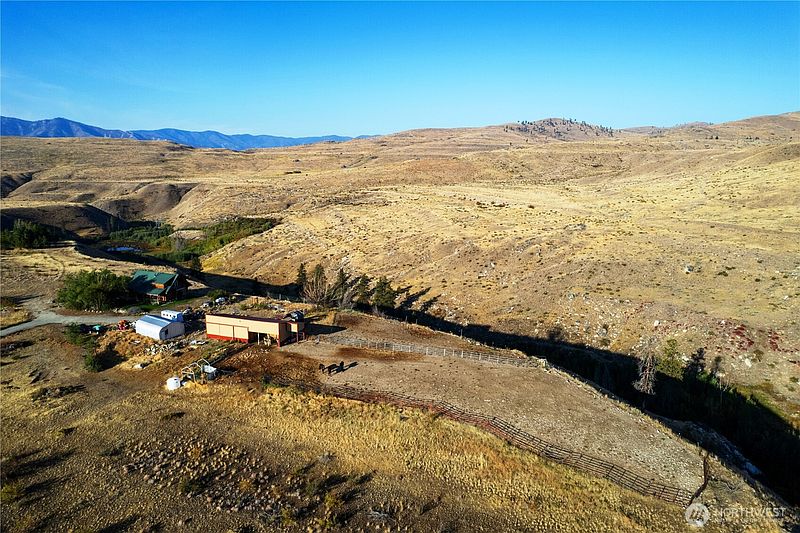 2nd image of 391 Indian Dan Canyon Road