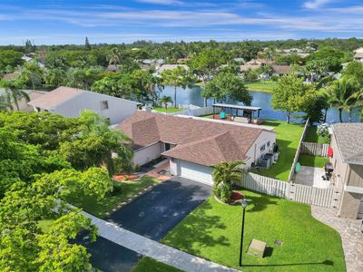 14470 Fairfax Place, Davie, FL, 33325