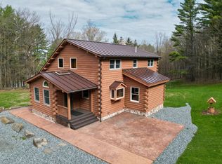 1209 Wildlife Road, Hartford, VT 05001