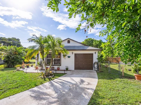 10064 Boynton Place Circle, Boynton Beach, FL 33437