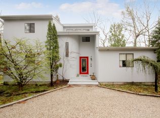 16 Lafayette Pl, East Hampton, NY 11937