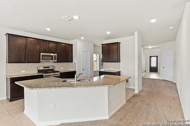 8904 Portobello Way — Photo 8