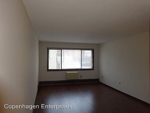 2nd image of 629 E 15th St