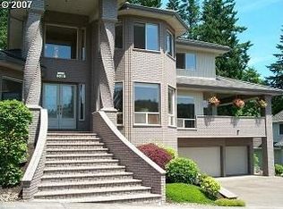 3859 SE Saint Andrews Pl, Gresham, OR 97080