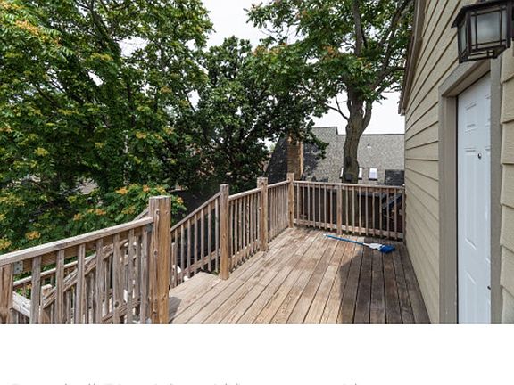 5th image of 3426 N Janssen Ave #3