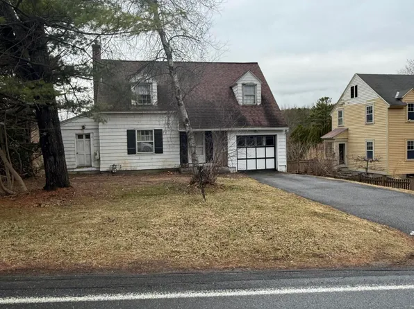 32 Jason St, Pittsfield, MA 01201