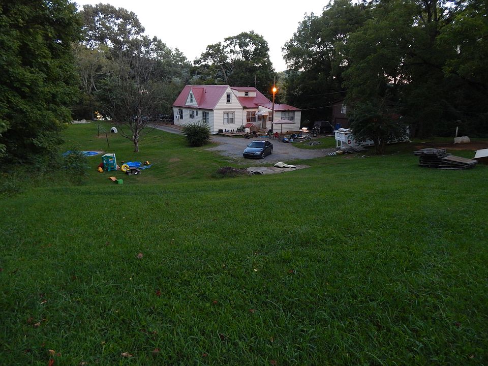 2nd image of 1491 Highway 126
