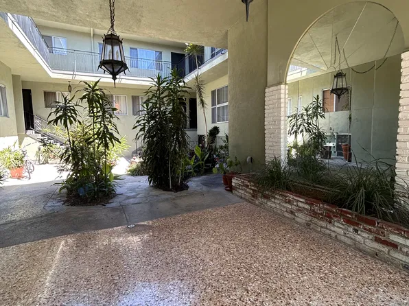 1220 California Ave APT 12, Santa Monica, CA 90403