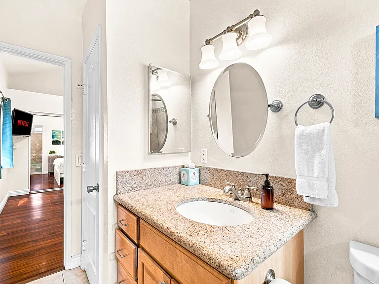 3843 Riviera Dr #3 — Photo 37