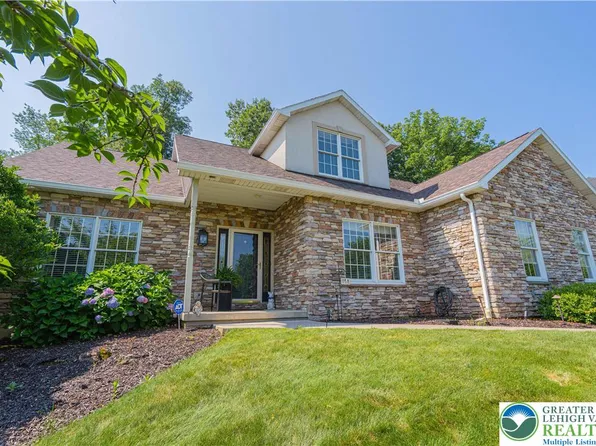 60 Clairmont Ave, Easton, PA 18045