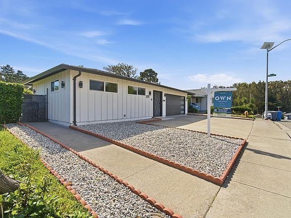3rd image of 2891 Cottonwood Dr