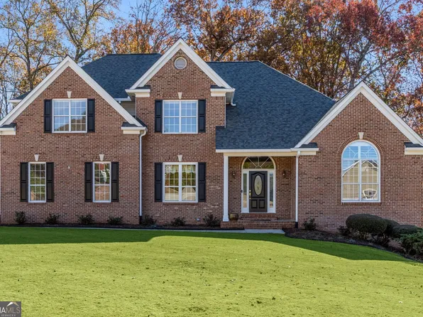 5926 Mount Water Trl, Buford, GA 30518