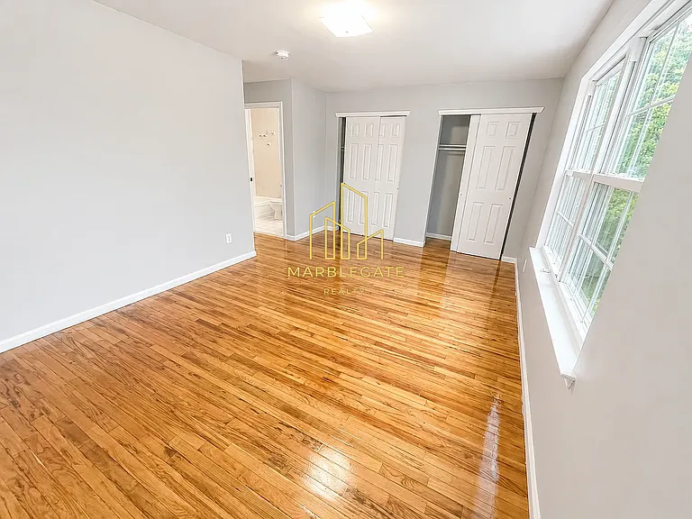 531 S 18th St #22E — Photo 7