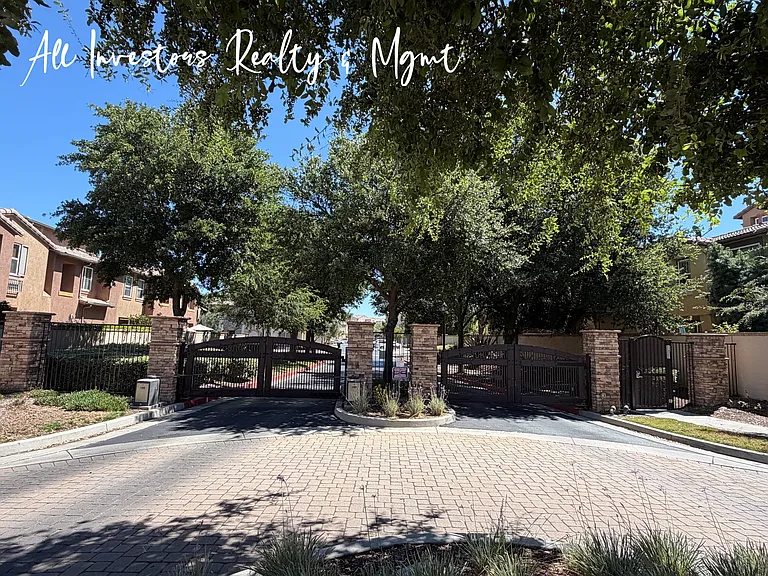 44972 Bellflower Ln #27 — Photo 23