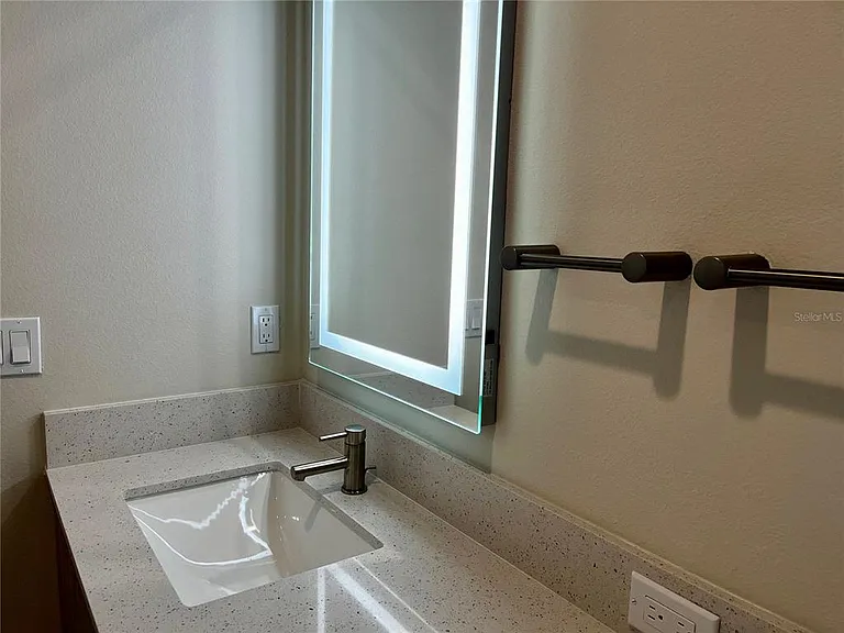 1427 Serendipity Ln — Photo 10