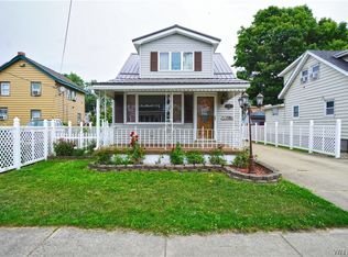 12 Spruce St, Lackawanna, NY 14218