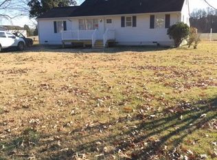8227 New Ashcake Rd, Mechanicsville, VA 23116