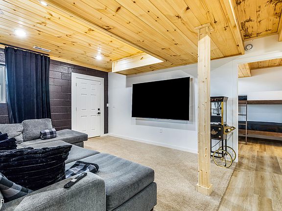 39th image of this home