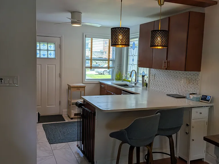806 Hamilton St NE — Photo 18