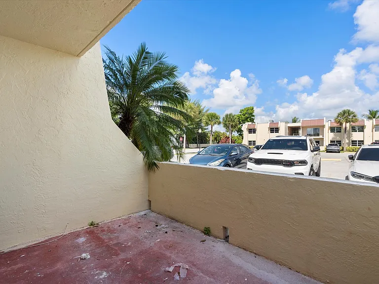 14013 SW 90th Ave #D107 — Photo 27