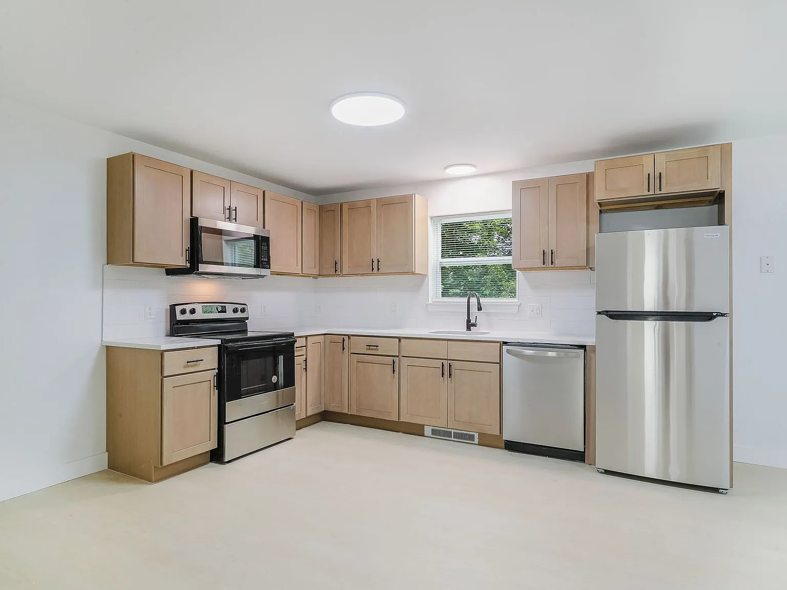 Chestnut Townhomes — Photo 1