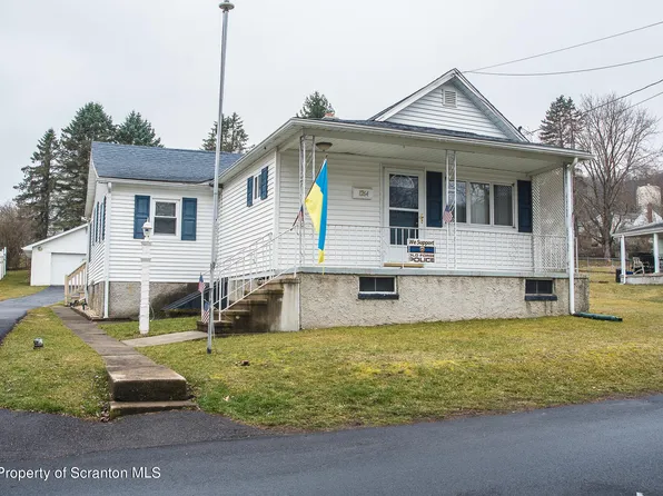 1264 Mine St, Old Forge, PA 18518