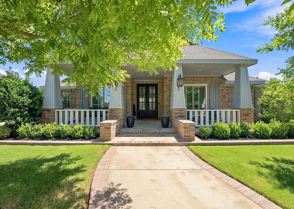 1st image of 2300 Homeland Ct