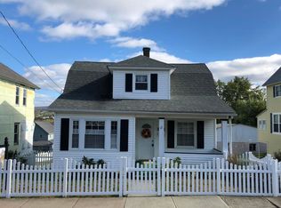 131 Harrison St, Taylor, PA 18517