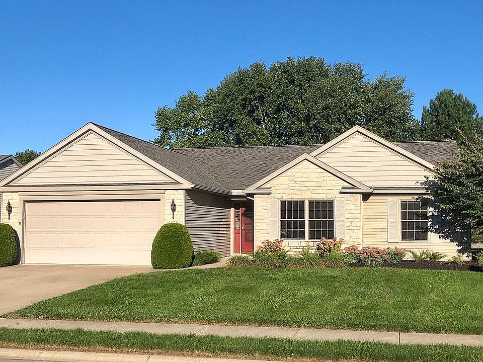 1st image of 1808 Lake Forest Dr