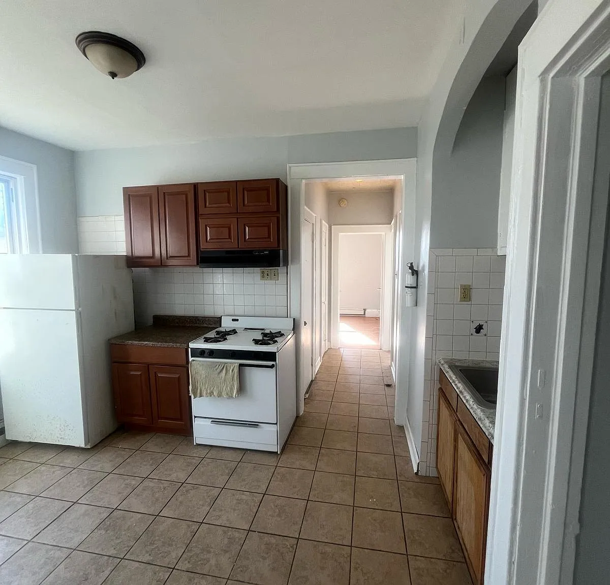 3 bed, 1100 sqft, $2,500 — Photo 1