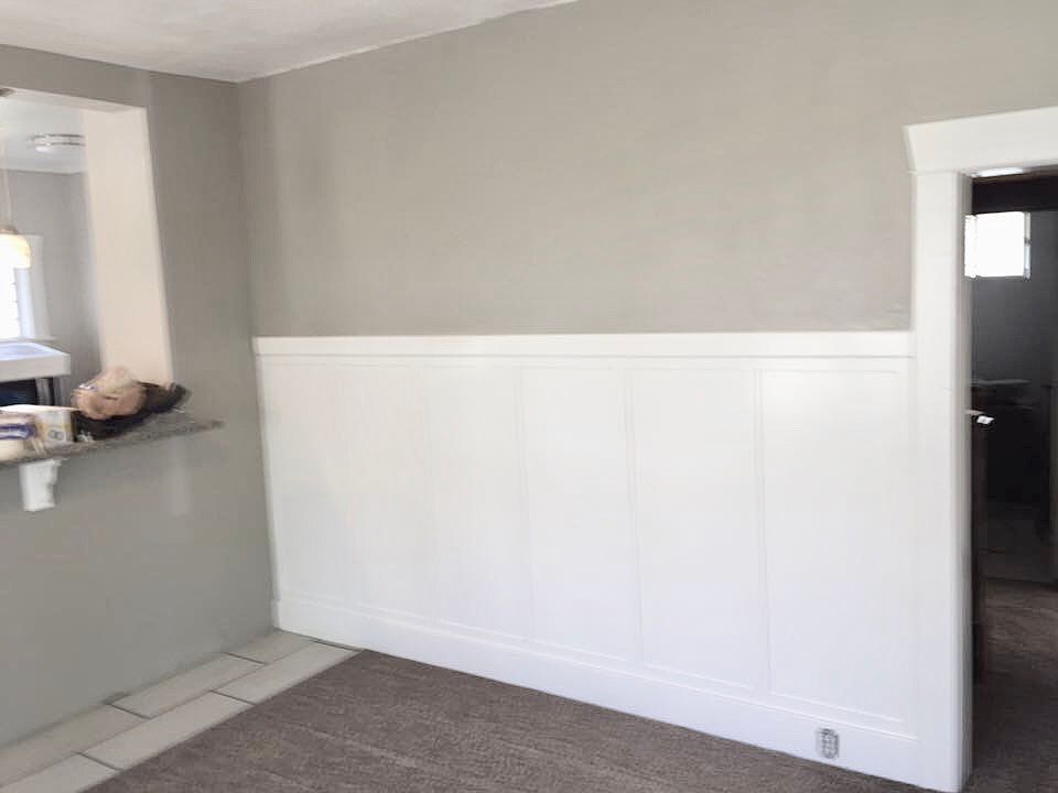 1st image of 304 S Broadway St