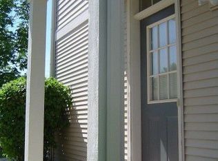 1530 Reserve Ln UNIT 328-4, Dekalb, IL 60115