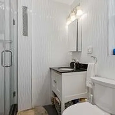 Rented by Dalan Rentals | media 18