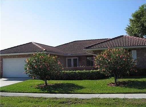 2nd image of 10522 Green Trail Dr S