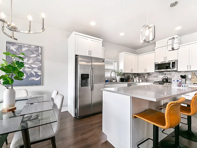2035 E Oakcrest Dr — Photo 19