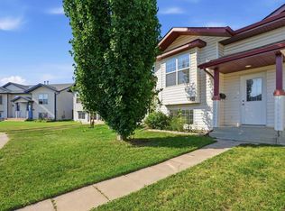 34 Keen Cres, Red Deer, AB T4P 4B9