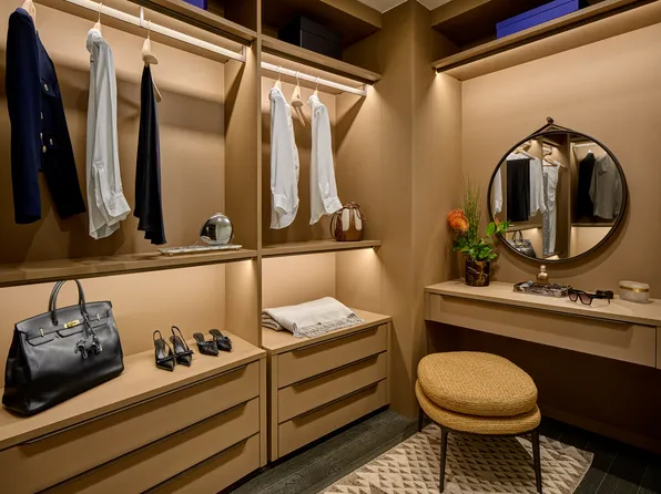 303 Park Avenue image 4 of 26