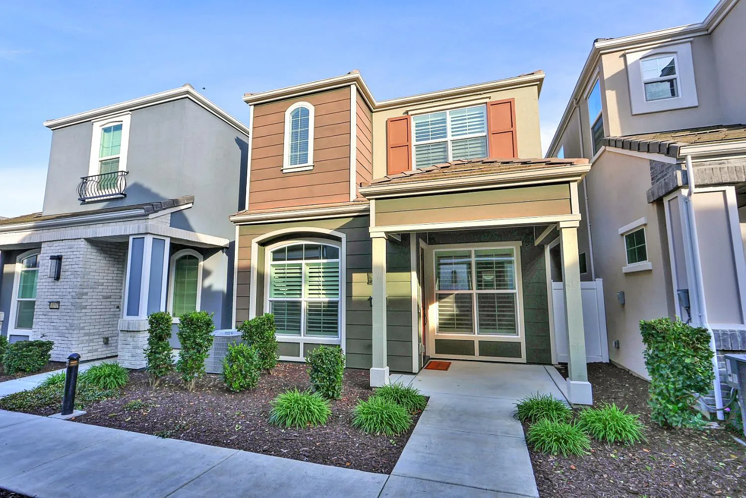 3280 Hummingbird Ct photo 1