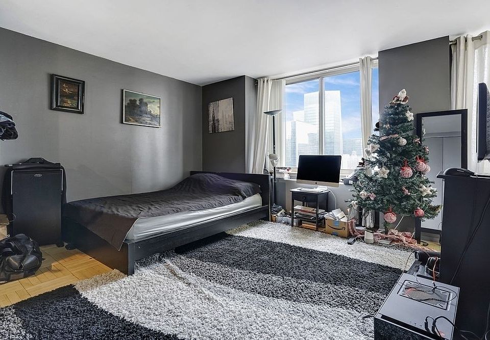 1st image of 232 E 47th St APT 29D
