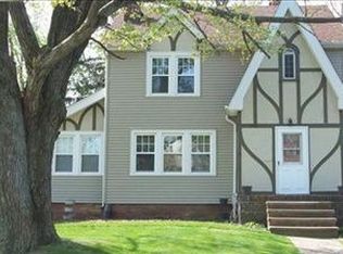3982 Ardmore Rd, Cleveland Heights, OH 44121