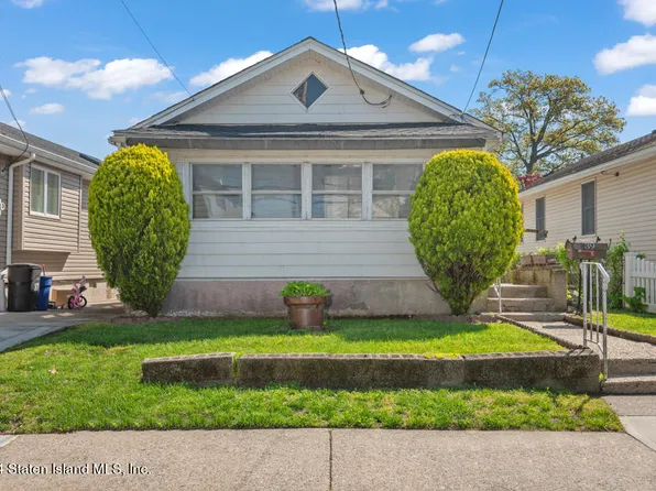39 Sprague Ave, Staten Island, NY 10307