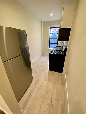 Rented by LRGNY Group, Inc. | media 11