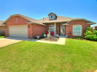 4231 Macys Pl, Moore, OK 73160