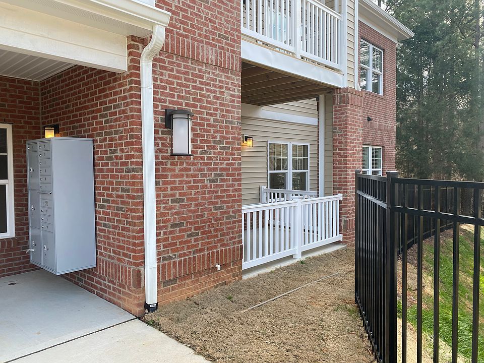 Main Level Unit