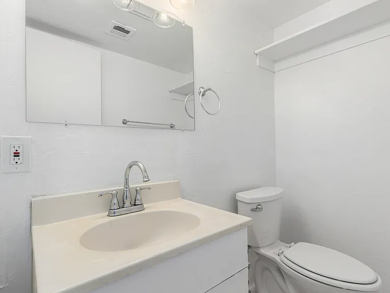 13020 N 21st Pl #U08 — Photo 17