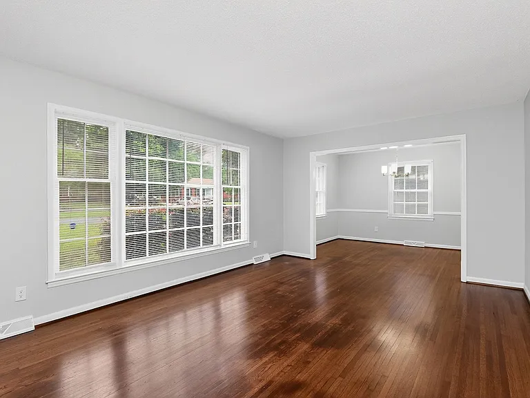 11228 Gladewater Dr — Photo 3