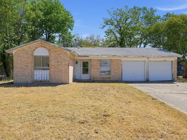 4604 Navajo Trl, Balch Springs, TX 75180